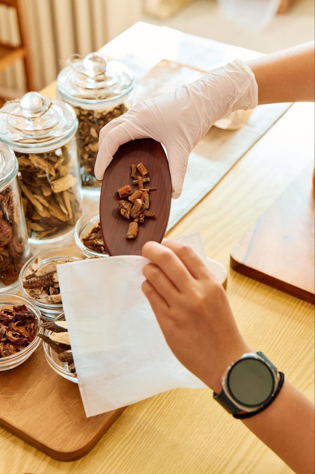 Selecting and blending herbal ingredients